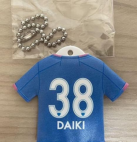 Amazon サガン鳥栖 年 宮大樹 立体 ユニフォーム キーホルダー ガチャン鳥栖 アイドル 芸能人グッズ 通販