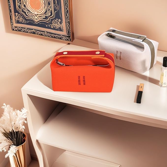Fashion Makeup Bag for Women, Orange Red Canvas Make up Travel Bag, Hanging Cosmetic Bag Organizer for Wome