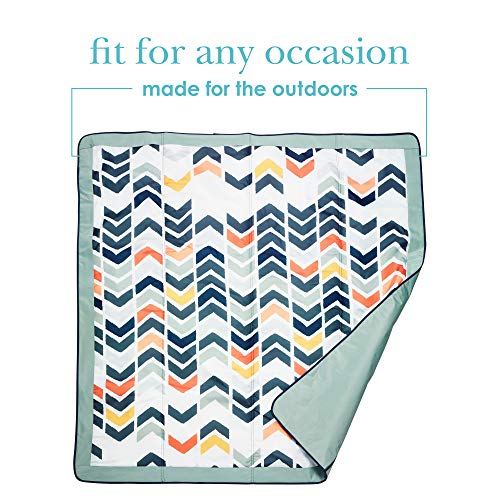 JJ Cole - All-Purpose Outdoor Baby Blanket, Lightweight and Water-resistant, Chevron, 5' x 5'
