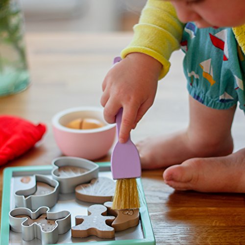Bee Smart Wooden Cookie Play Food Set; Cookie Baking Set with Wooden Play Food Accessories for