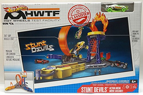 Hot Wheels Test Facility Stunt Devils Action Arena with One Stunt Devil Vehicle