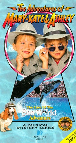 The Adventures of Mary-Kate & Ashley: The Case of the Sea World Adventure [VHS]
