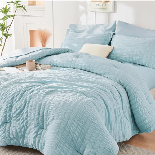 HYMOKEGE Seersucker 7 Piece Comforter Set