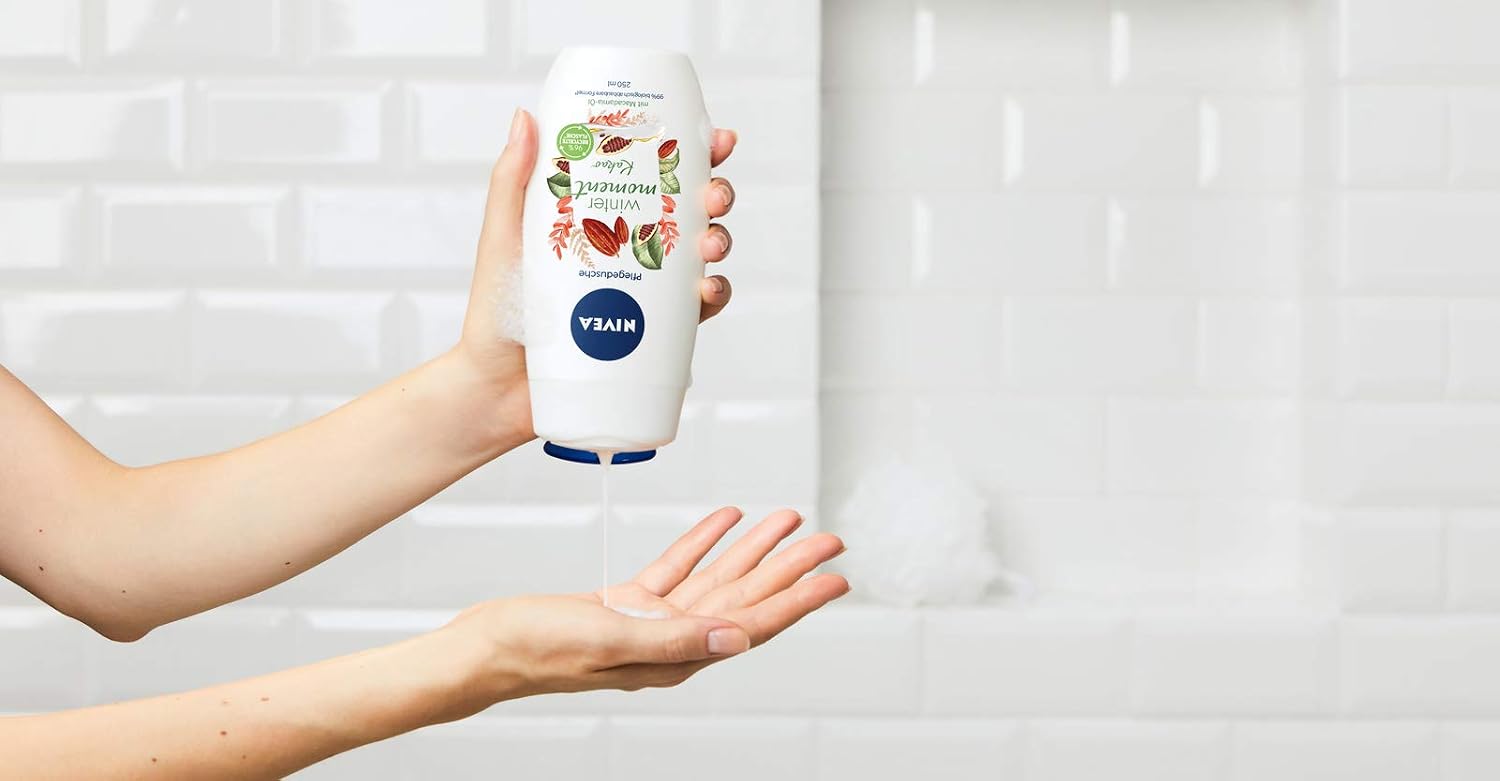 NIVEA Winter Moment Cocoa Shower care (250 ml), Winter Shower Gel with the Warm Fragrance of Cocoa, Cream Shower gel with Macadamia Oil - Image 5