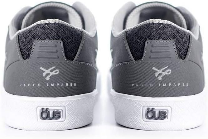 ous emergente preto essencial