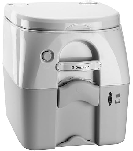 Dometic ポータブルトイレ970シリーズ POTTY SANI Amazon.com: Dometic 1223.0154 301097206 970-Series Portable