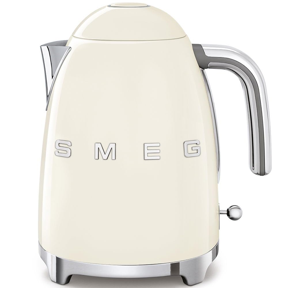 SMEG KLF03CRUS - Hervidor de agua eléctrico estilo retro de los años 50, 7 tazas, con apagado automático, base extraíble e indicador de agua, color crema