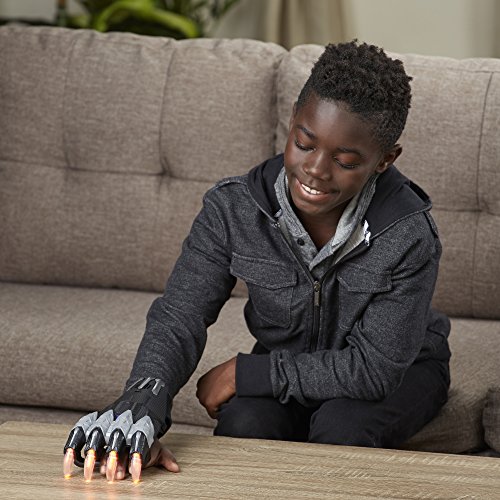 Marvel Black Panther Vibranium Power FX Claw