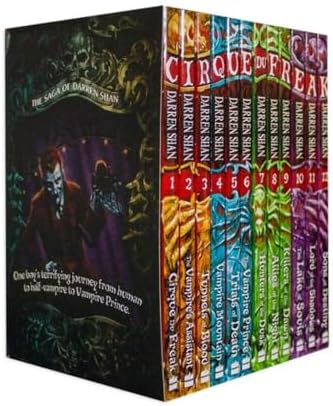 Amazon.com: Cirque du Freak Boxed Set 1: A Living Nightmare / The