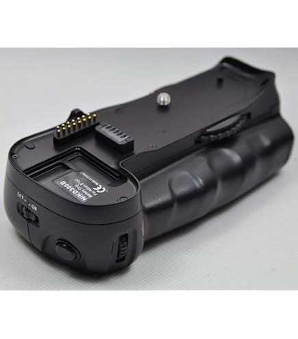 Amazon.com : Nikon MB-D17 Multi Battery Power Pack/Grip for D500