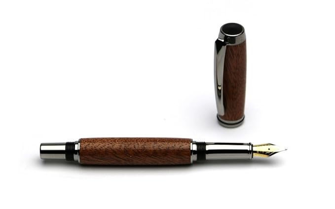 Handgedrechselter Füller - aus Mahagoni Holz mit verchromten Metallteilen, jedes ein Unikat Einzelstück, edel, ein schönes Ge