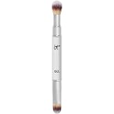 IT Cosmetics Heavenly Luxe Dual Airbrush Concealer Brush #2 | Dual-ended Luxe Makeup Brush for Liquid + Cream Concealer, Spot Concealing with Foundation, Synthetic Fibers, Cruelty-free