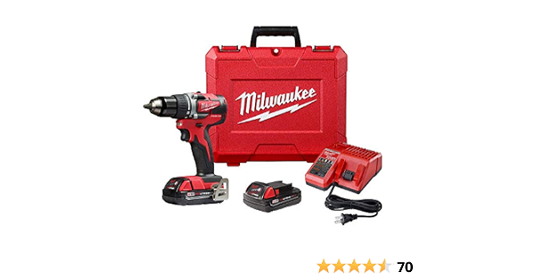 Amazon.com: Milwaukee 2801-22CT M18 18 voltios de iones de litio sin  escobillas, kit de taladro/destornillador compacto de 1/2 pulgada con 2  baterías de 2.0 Ah, cargador y estuche (embalaje no minorista) :