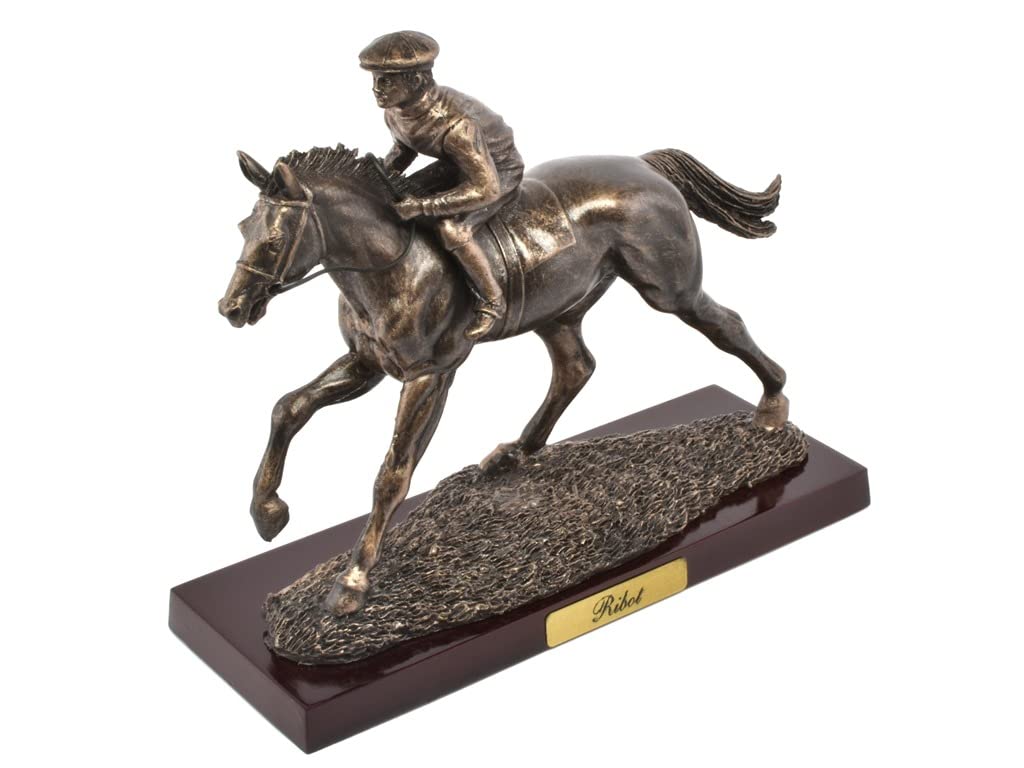 OPO 10 - Collectible miniature horse in resin, about 19cms, Ribot - 129