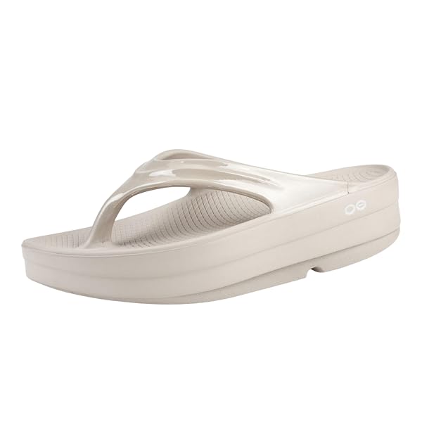 OOFOS OOMEGA OOLALA RECOVERY SANDAL, NOMAD – WOMEN’S SIZE 7