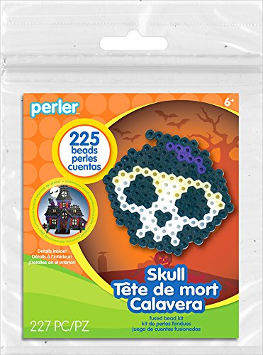 Perler Beads Scary Skull Activity Kit with Pegboard (225 Count), 80-72937