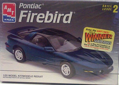 AMT Ertl 8610 1993 Pontiac Firebird - Plastic Model Kit - 1:25 Scale - Skill Level 2