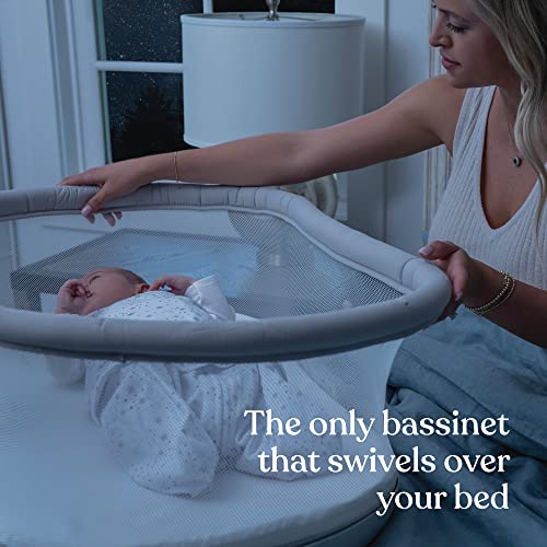 HALO BassiNest Soothing Swivel Sleeper 3.0, Baby with