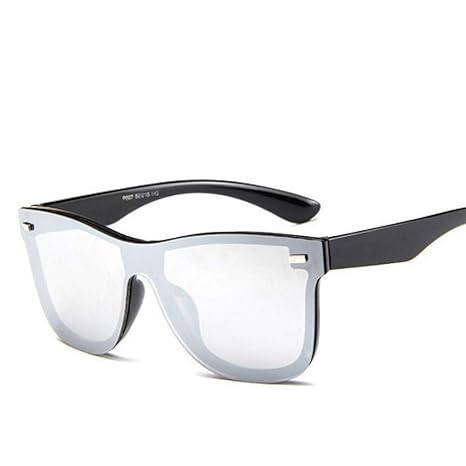 gafas cuadradas de moda