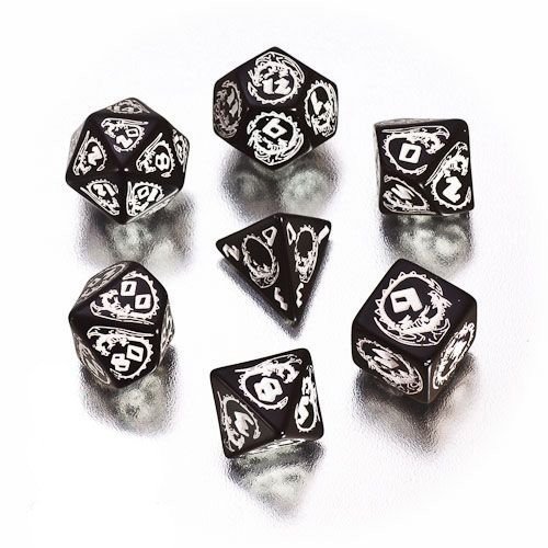 Dragon Dice Black/White (7) Board Game