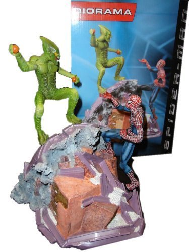 Spider-Man and Green Goblin Diorama Statue, 10.5