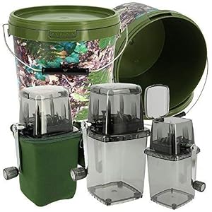 Ngt Pêche à La Carpe Amorce Meuleuse Système Avec Néoprène étui Et 10l Camouflage Amorce Chapeau Bob