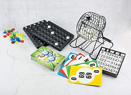 Amazon.com: Kovot - Juego completo de bingo (incluye jaula de metal, 75 bolas numeradas, tablero principal, 50 tarjetas de bingo, 400 chips de color + tarjetas de llamada de viaje: Toys \u0026 Games
