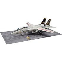 Amazon.com: TAMIYA 1/48 Grumman F-14A Tomcat Carrier Launch Set 