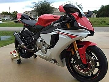 r1 white red