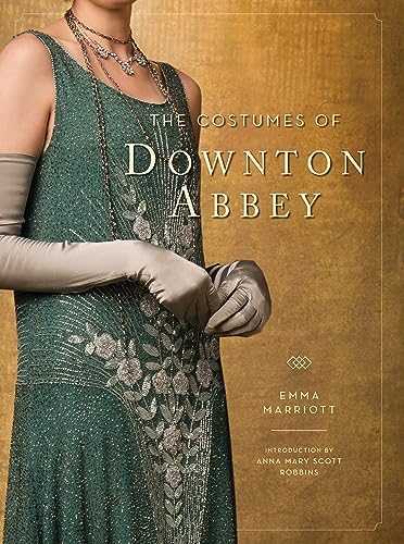 Amazon.com: Downton Abbey Script Book Season 2: 9780062241351