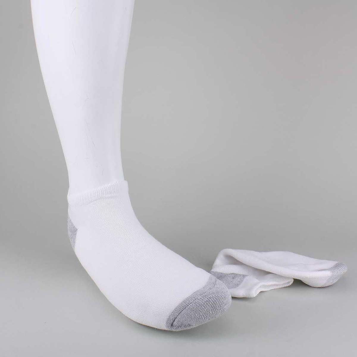 1013 White No Show Socks 6Pack at Amazon Men’s Clothing store