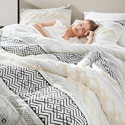 Hyde Lane Farmhouse Bedding Comforter Sets