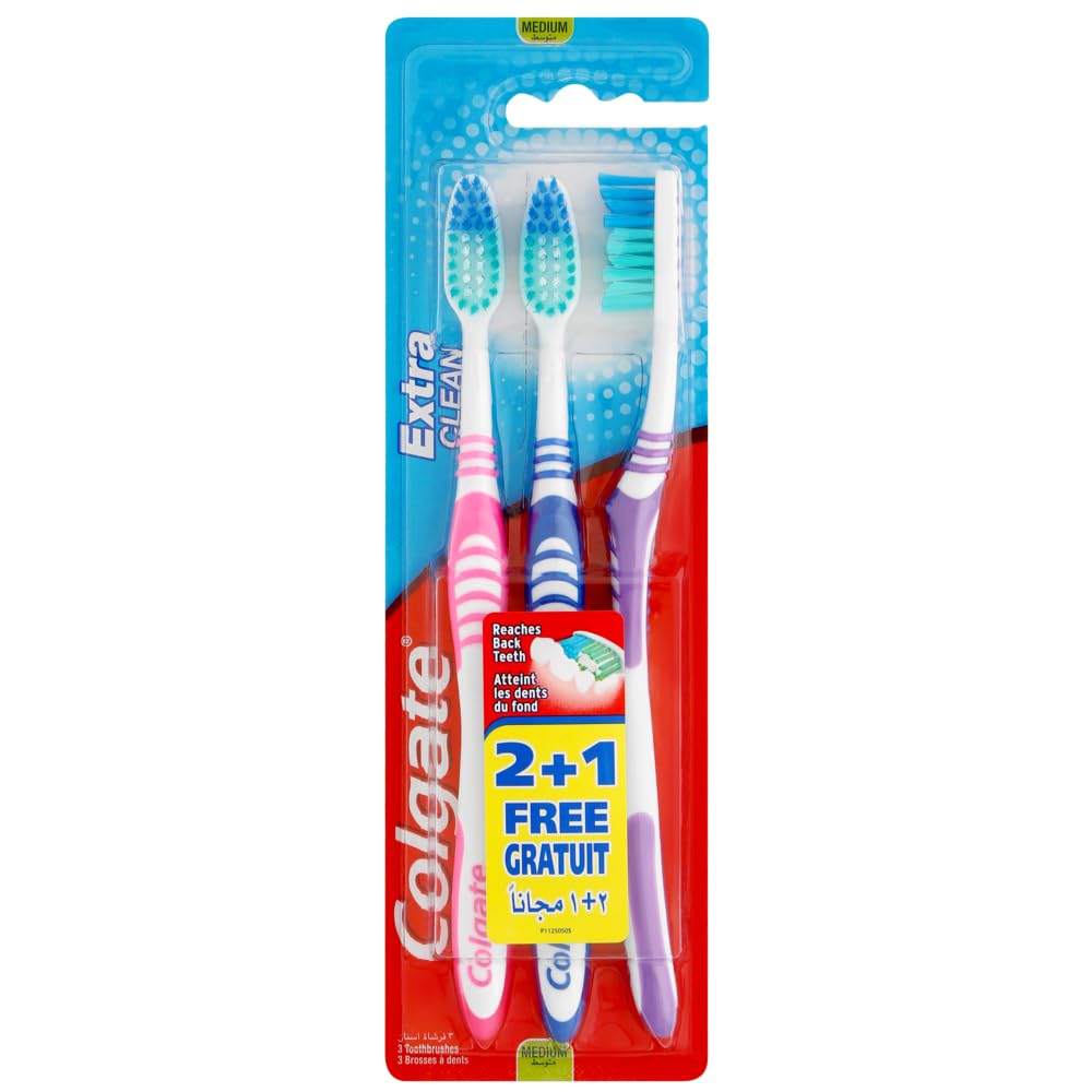 Colgate Extra Clean Toothbrush Medium pack of 2 + 1 — image 1