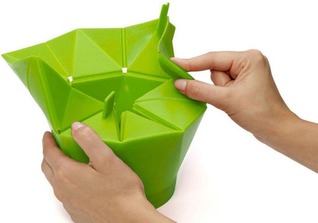 Dressffe Magic Microwave Silicone Foldable Popcorn Maker Container Holder Tools (Green)