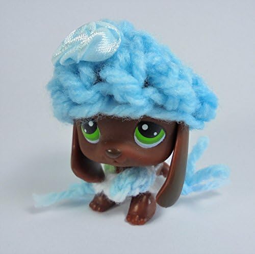 Compatible with Littlest Pet Shop LPS Accessories Clothes Lot Winter 1 Crocheted Hat + 1 Crocheted Scarf+ 1 Random Pet in 1 Gift Bag Handmade Custom Outfit