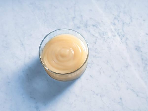 GHIRARDELLI PREMIUM SAUCE WHITE CHOCOLATE FLAVORED WITH OTHER NATURAL FLAVORS, 87.3 OUNCE BOTTLE