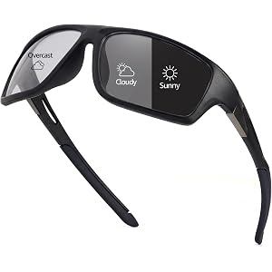 Polarized Photochromic Sports Sunglasses for Men Women Auto Tint Lenses | Lenses Darken Automatically Under UV Rays. Polarize