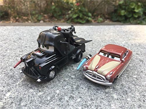 Disney Pixar Cars Mater As Darth Vader &amp; Doc As Obi-wan 2pcs Toy Cars New Loose