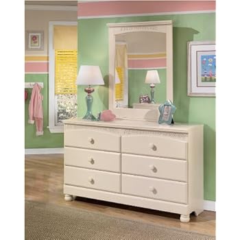 Amazon.com: Ashley Furniture Signature Design - Cottage Retreat Dresser