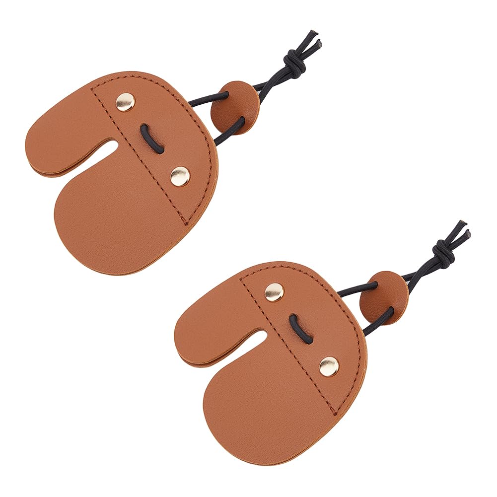 SUPERFINDINGS 2 Pack Archery Finger Tabs Adjustable Finger Guard Imitation Leather Bow Finger Tabs Finger Shooting Protector for Outdoors Hunting Target Shooting Practice
