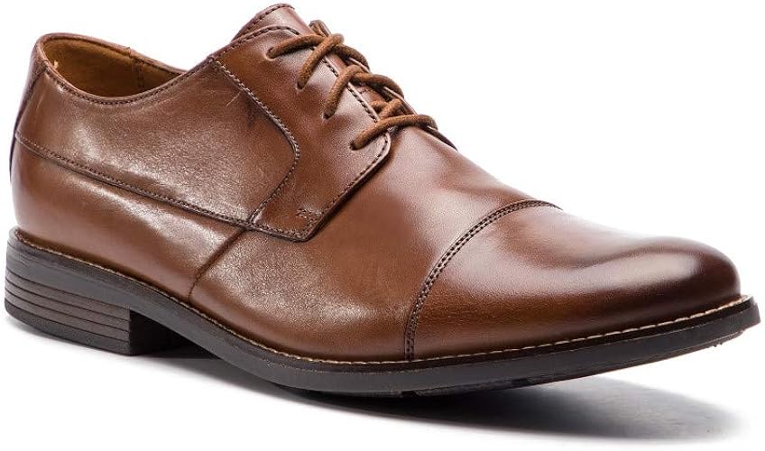 clarks lace up oxfords