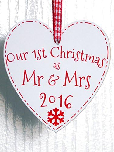 Our First Christmas As Mr & Mrs 2017 Heart Plaque - 1st Xmas Tree Decoration Handmade in the UK (2017 Bauble)