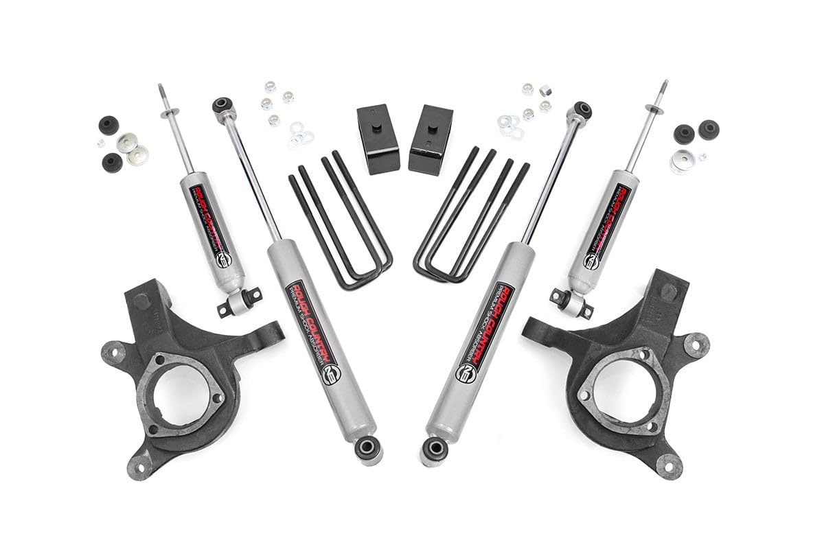 Photo 1 of ***MISSING PARTS*** Rough Country 3" Suspension Lift Kit for 1999-2006 Chevy/GMC1500 2WD - 232N2