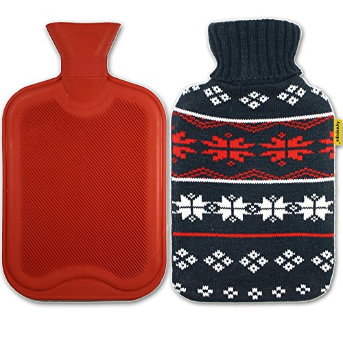 AQUAPAPA Large 1/2 Gallon Classic Non Toxic Natural Rubber Hot Water Bottle with Snow Flake Knit Cover, Back Pain Relief, Cold Feet Syndrome, 2 Liters