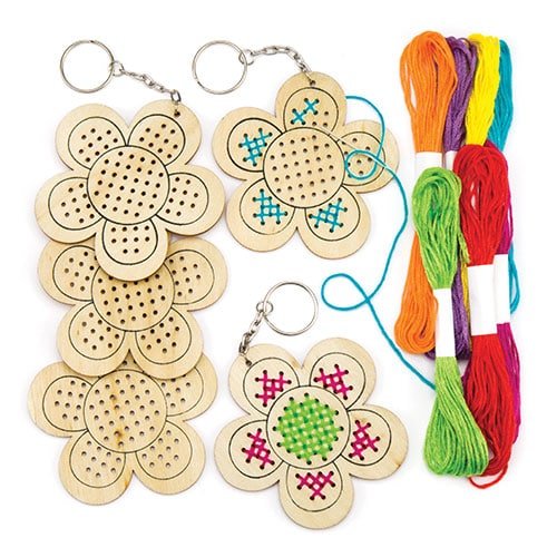 Baker Ross Ltd Wooden Flower Cross Stitch Keyring Kits for Beginners (Pack of 5) Embroidery Set with Thread for Kids
