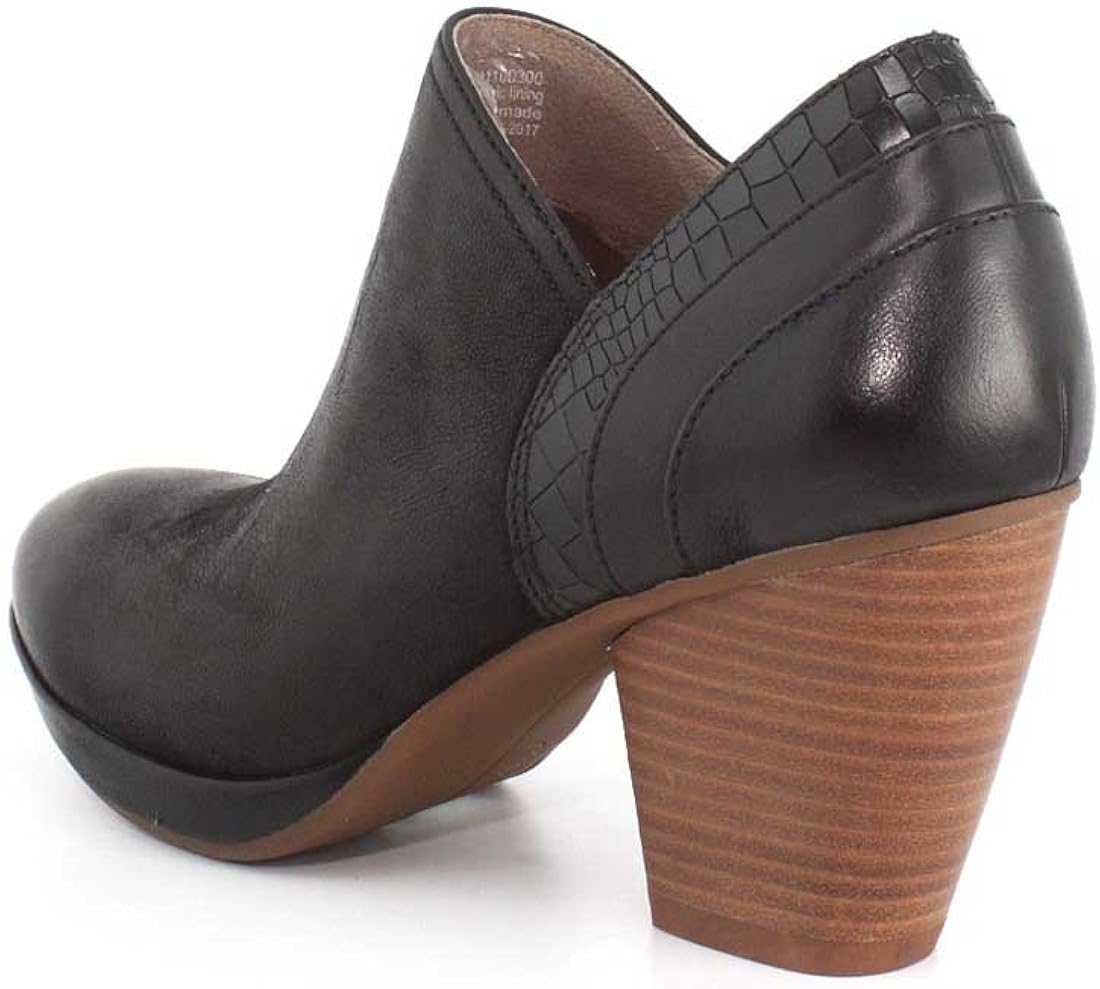 dansko women's marcia ankle boot