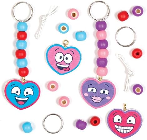 Amazon ハート ファニーフェイス キーホルダー 手作りキット 4個入り 子供達の工作に バレンタインのプレゼントを手作りしよう メイキングトイ おもちゃ Amazon ハート ファニーフェイス キーホルダー 手作りキット 4個入り 子供達の工作に バレンタインのプレゼントを手作りしよう メイキングトイ おもちゃ
