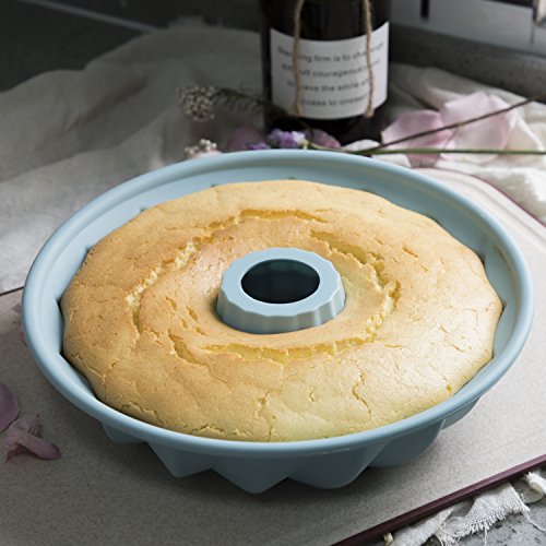 Silicone Bundt Pan Nonstick Cake Mold Pan 10 Inch for Baking