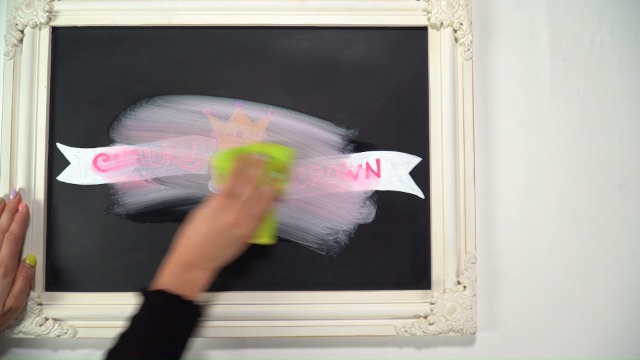 6 Liquid+Chalk+Markers+Blackboards+Chalkboard