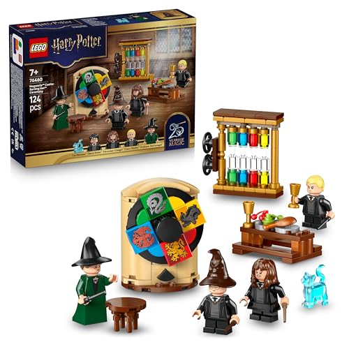 Harry Potter Castillo de Hogwarts: Ceremonia del Sombrero Seleccionador - Juguete con Minifiguras de Patronus, Hermione y Draco Malfoy con Varitas - Regalo para Niñas y Niños de 7+ Años - 76460